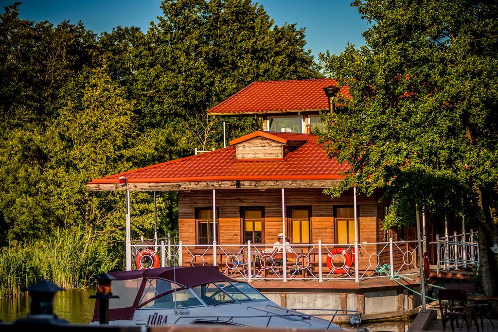 Melynojo Karpio Barza Hotel Kinty Buitenkant foto